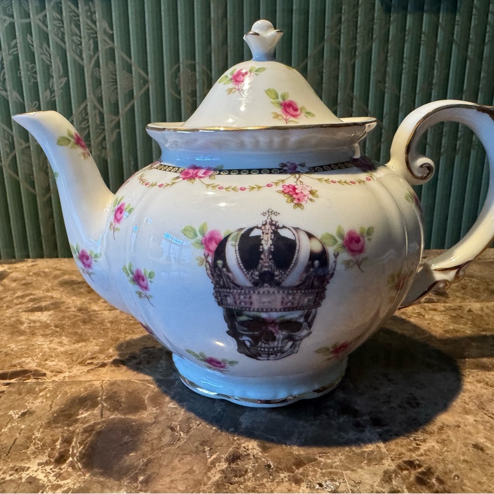 Floral Skull Teapot